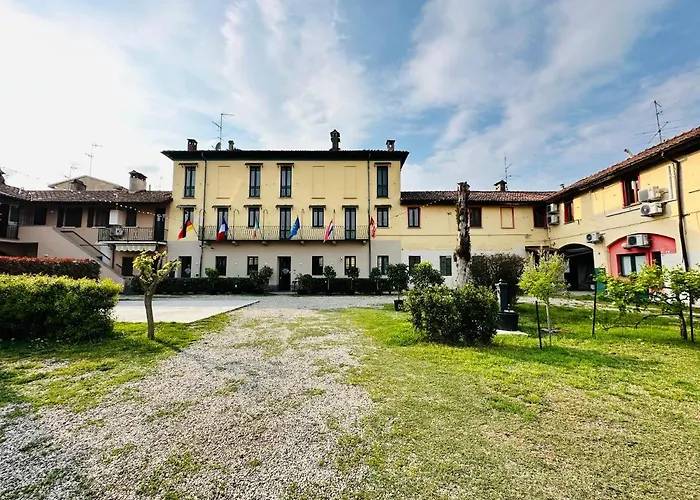 Hotel Duca Di Tromello