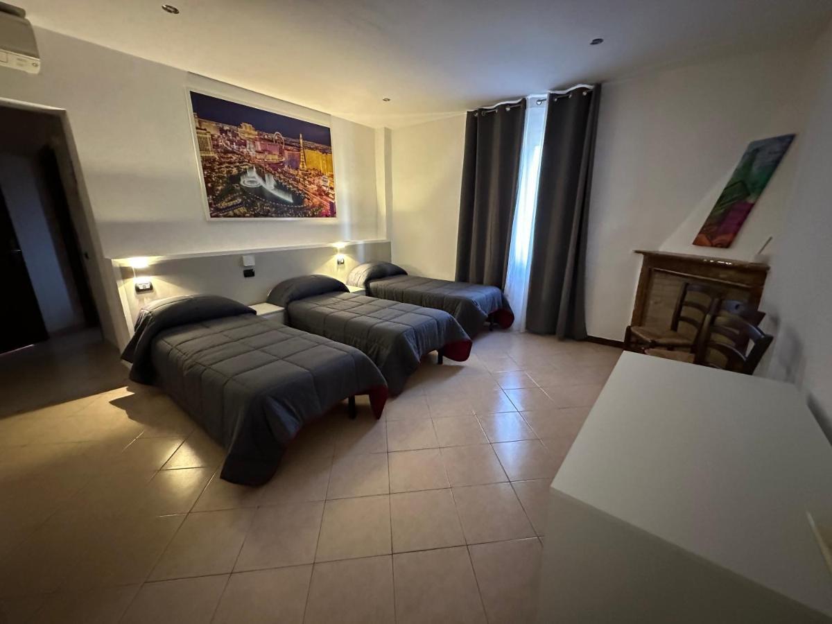 Duca Di 3*
